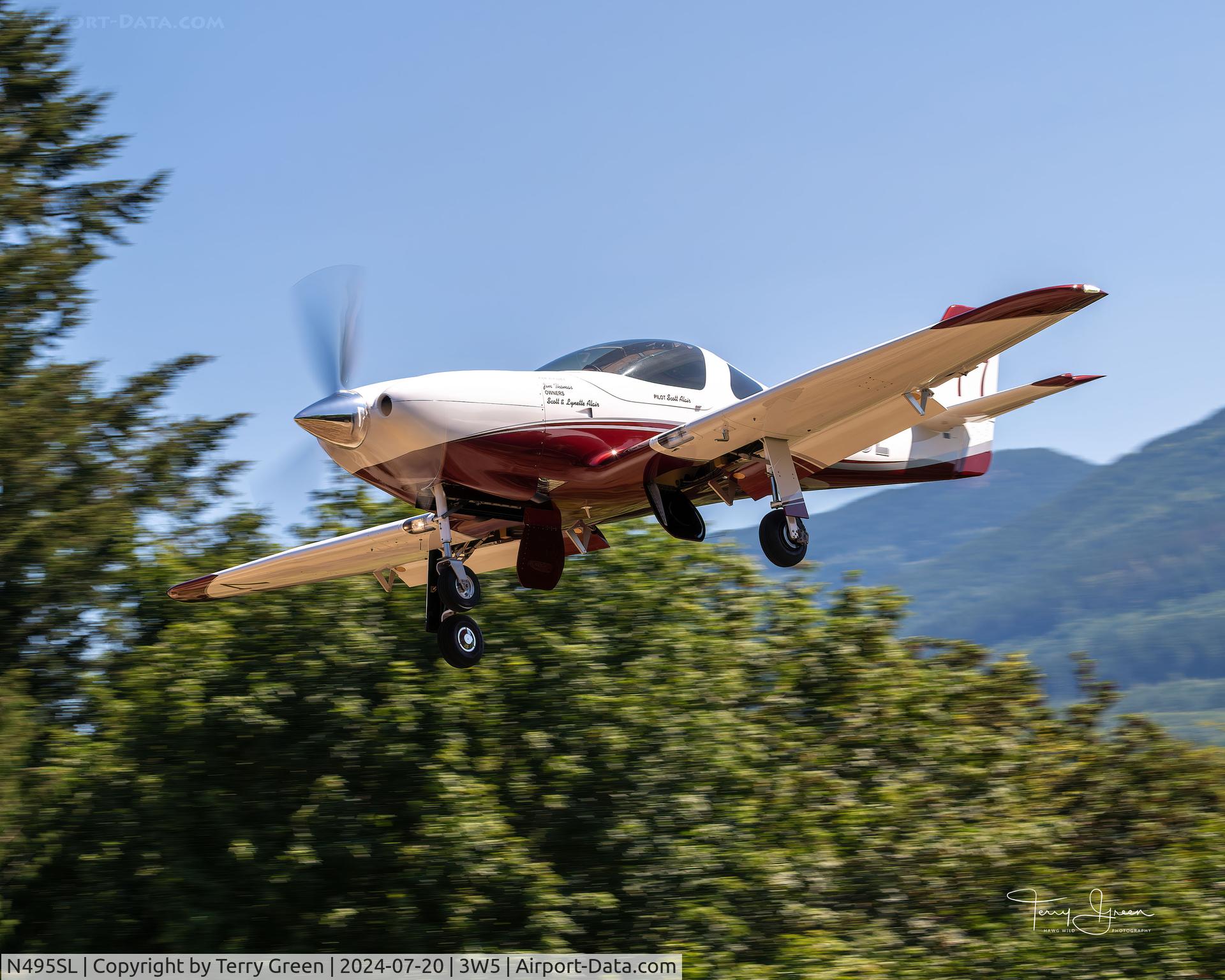 N495SL, 2004 Lancair Legacy 2000 C/N L2K-167, 2024 CONCRETE FLY-IN