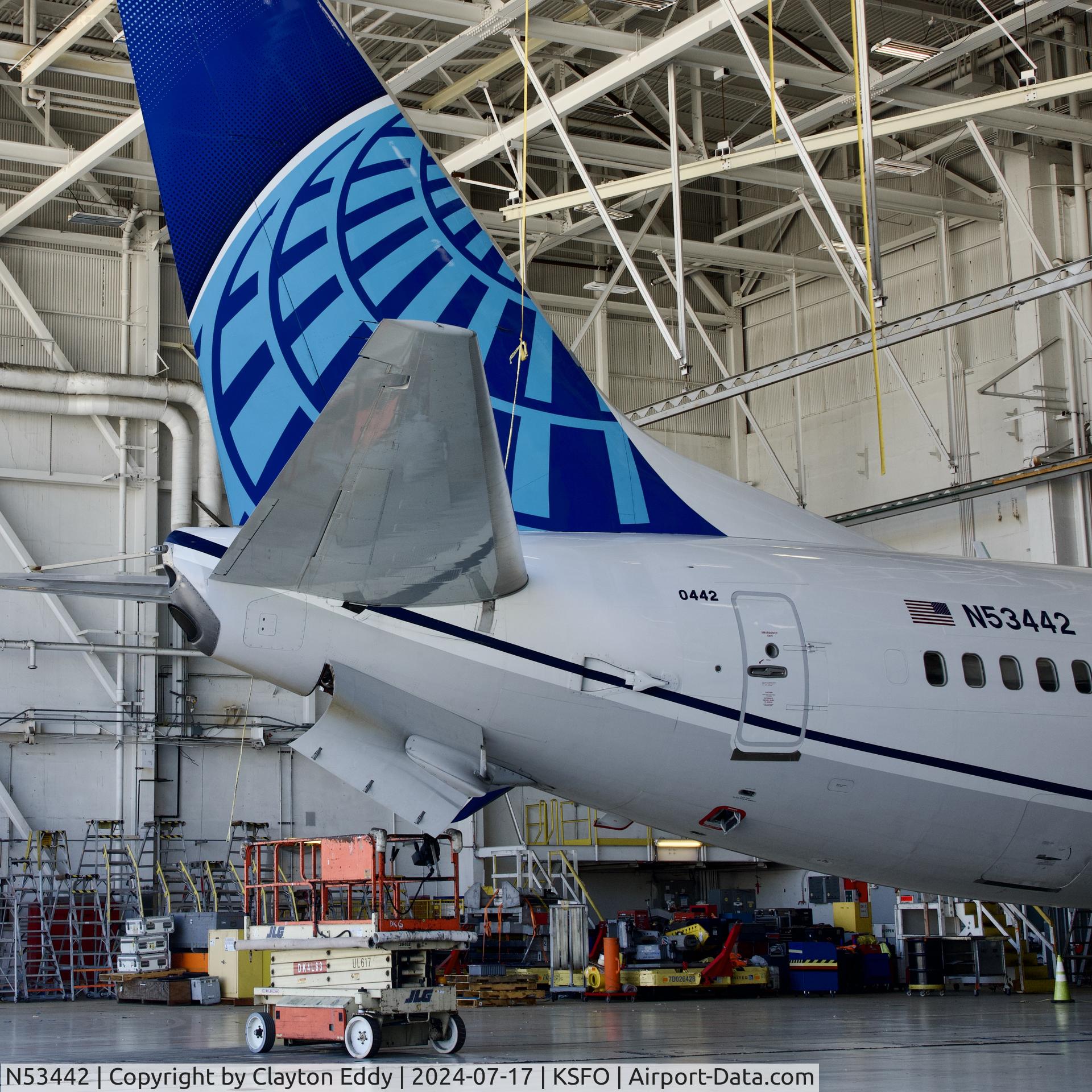 N53442, 2009 Boeing 737-924/ER C/N 33536, SFO 2024.