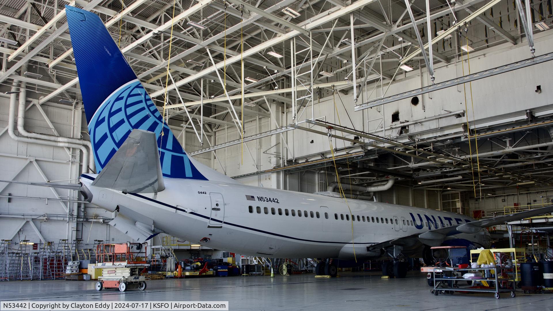 N53442, 2009 Boeing 737-924/ER C/N 33536, SFO 2024.