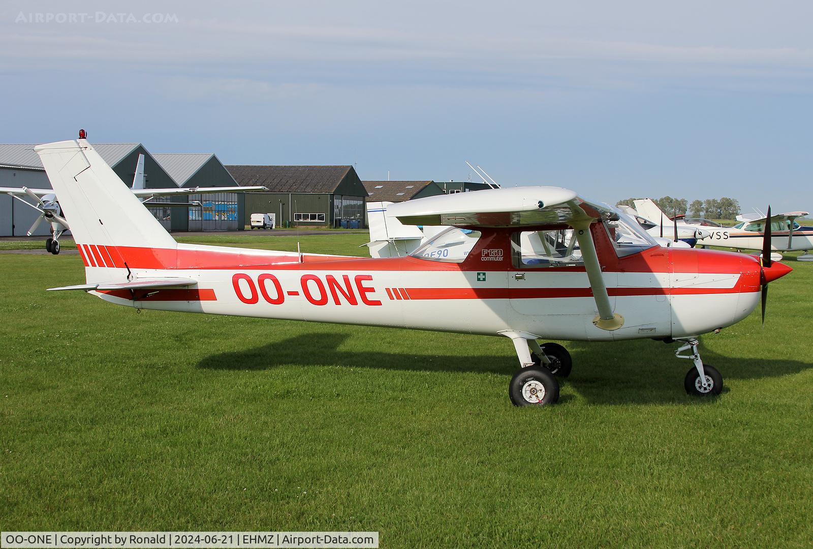 OO-ONE, 1977 Reims F150M C/N F15001425, at ehmz