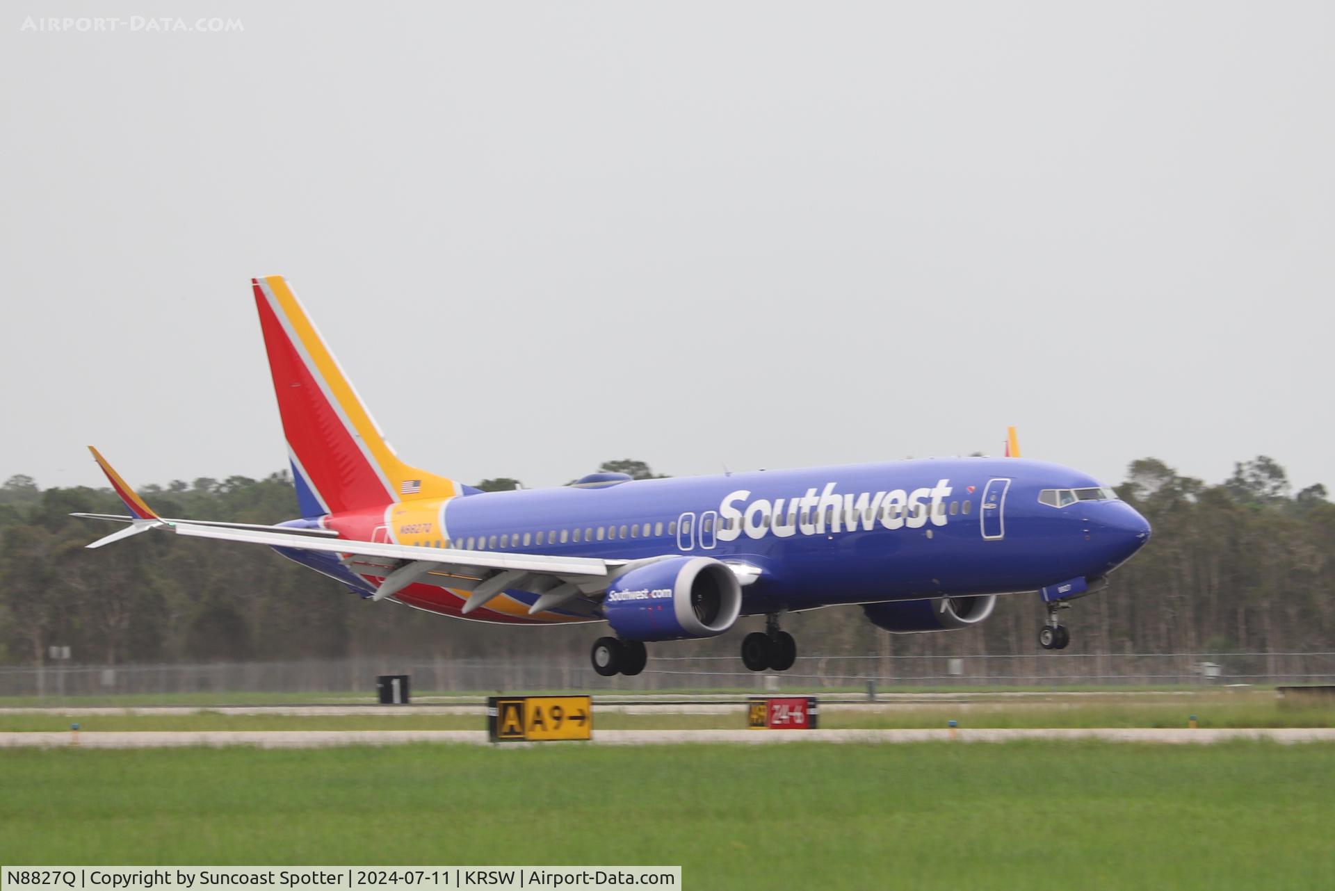 N8827Q, 2022 Boeing 737-8 MAX C/N 42598, Southwest Flight 2176 arrives at Southwest Florida International Airport following flight from Indianapolis International Airport