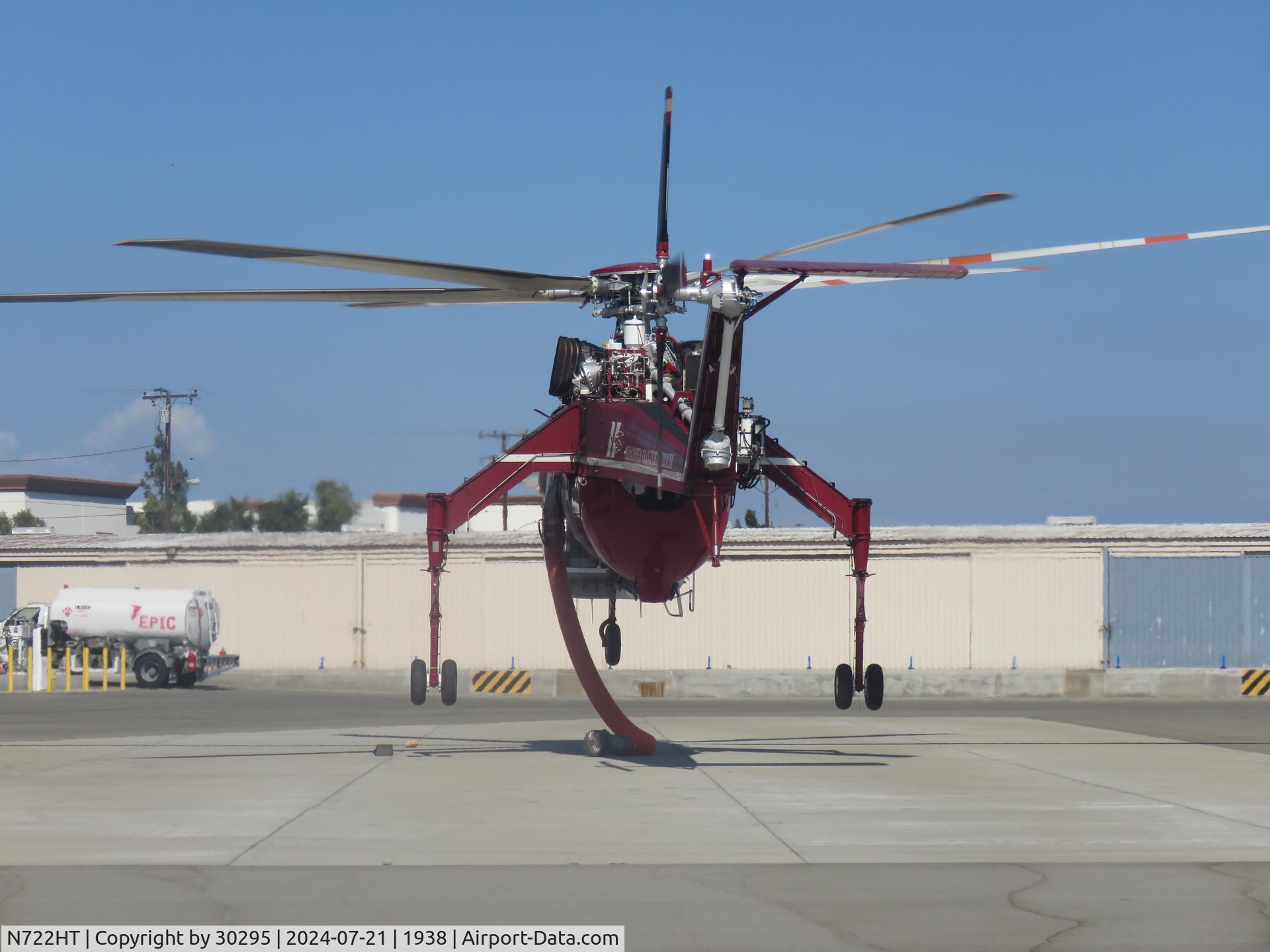 N722HT, 1969 Sikorsky CH-54B Tarhe C/N 64-075, Landing
