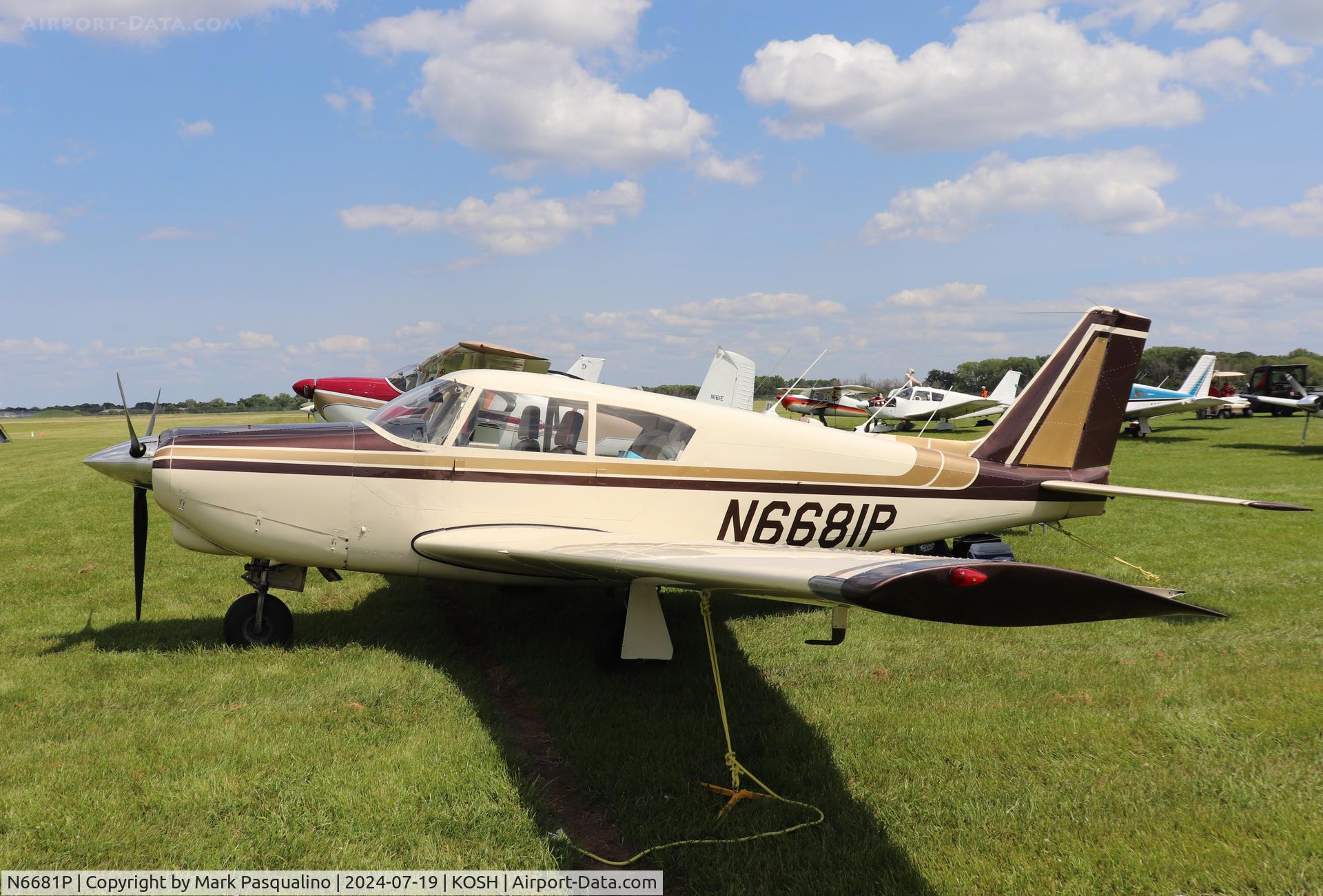 N6681P, 1960 Piper PA-24-250 Comanche C/N 24-1805, Piper PA-24-250