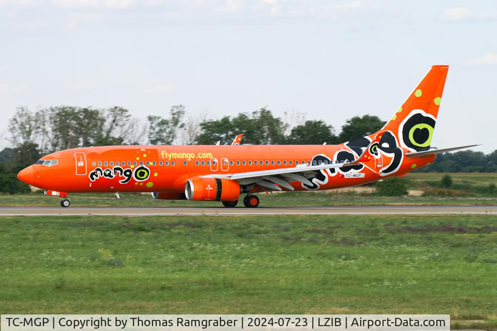 TC-MGP, 2001 Boeing 737-85F C/N 30476, Mavi Gök Airlines (full Mango colors)