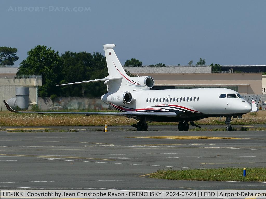 HB-JKK, 2017 Dassault Falcon 8X C/N 422, Lions Air