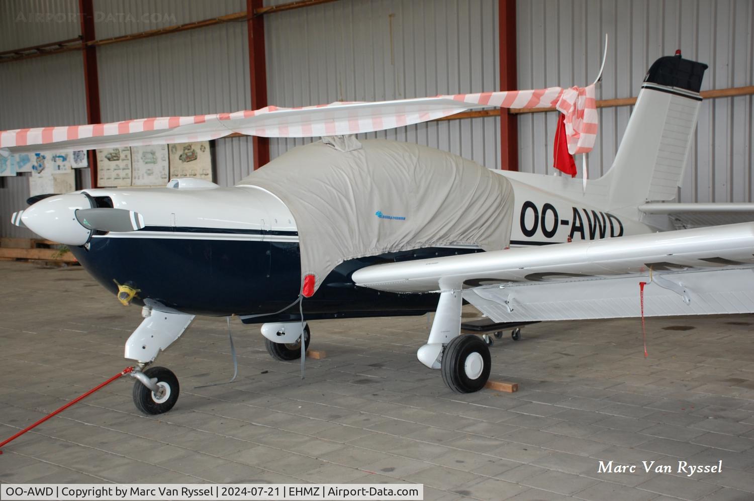 OO-AWD, Socata MS-893E Rallye Commodore 180GT C/N 12581, 1975 Rallye Commodore at Midden-Zeeland airport.