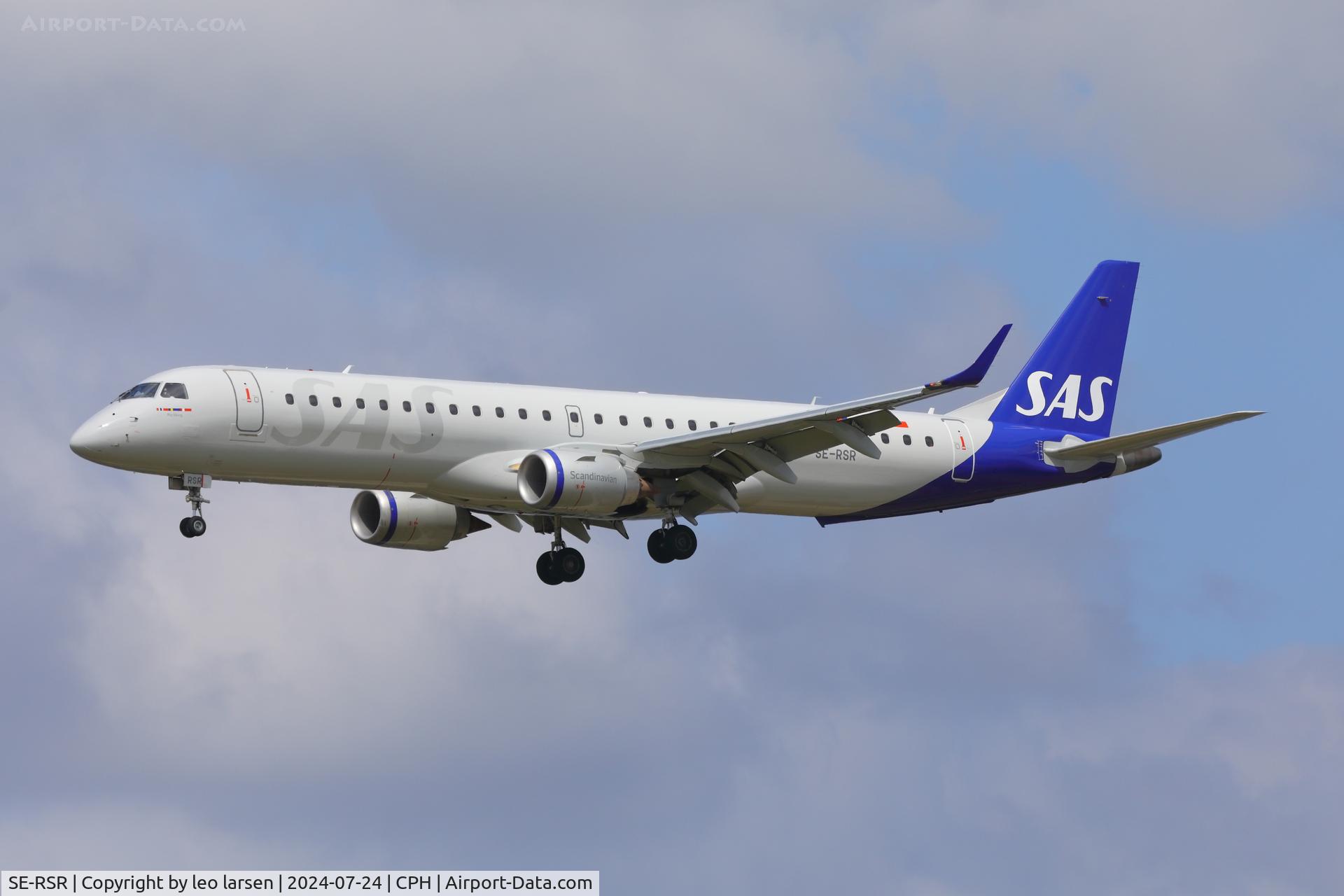 SE-RSR, 2011 Embraer 195LR (ERJ-190-200LR) C/N 19000425, Copenhagen 24.7.2024