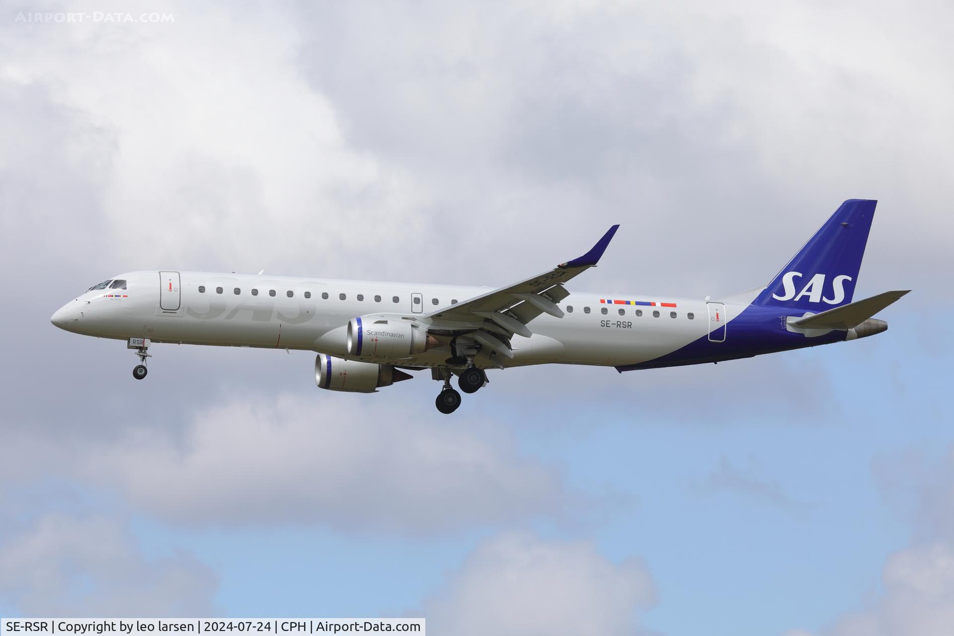 SE-RSR, 2011 Embraer 195LR (ERJ-190-200LR) C/N 19000425, Copenhagen 24.7.2024