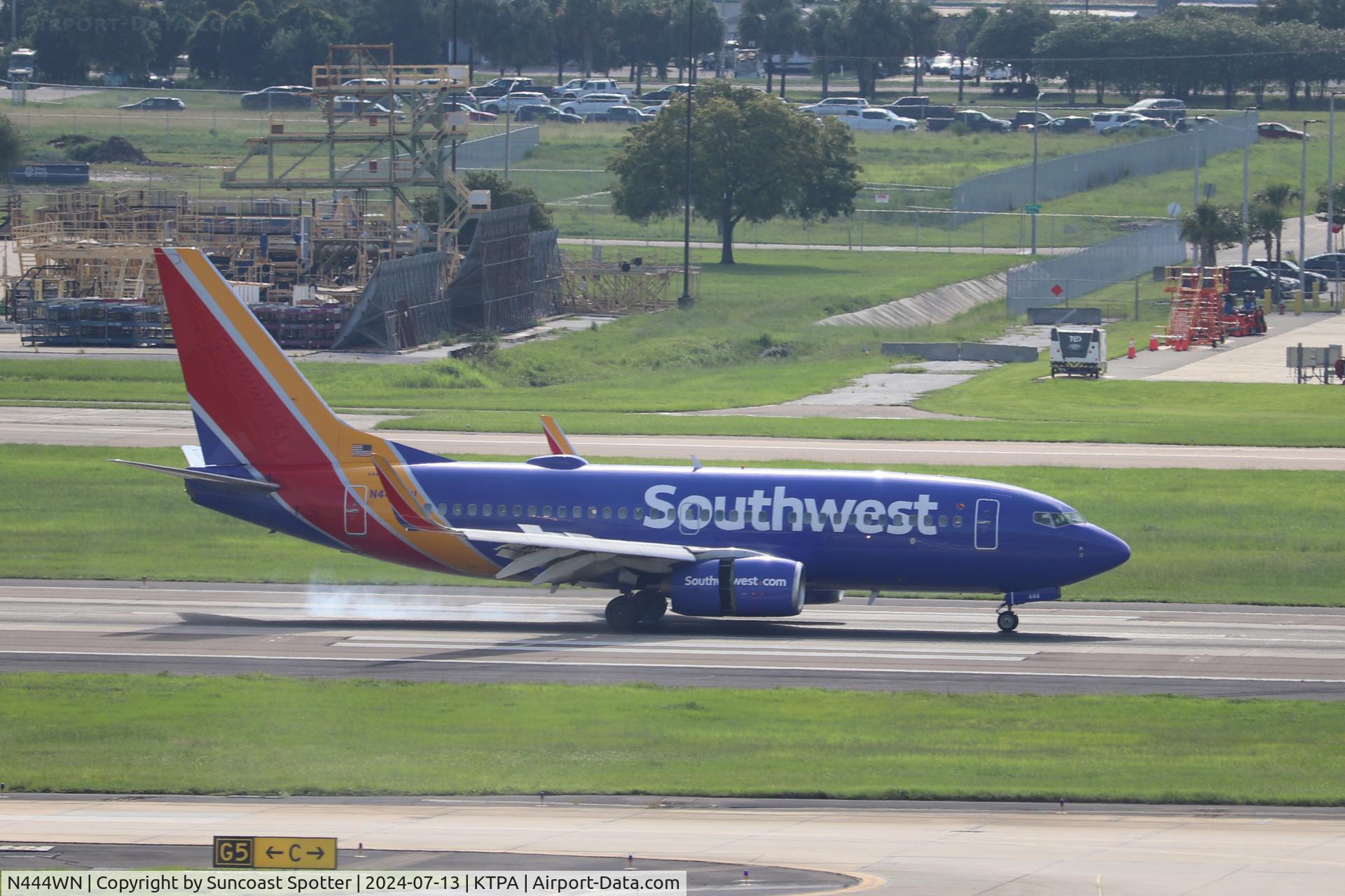 N444WN, 2003 Boeing 737-7H4 C/N 29839, Southwest Flight 1276 arrives on Runway 19L at Tampa International Airport following flight from San Antonio International Airport