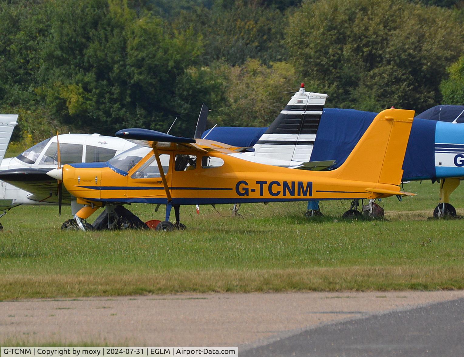 G-TCNM, 2002 Tecnam P-92EA Echo C/N PFA 318-13922, Tecnam P-92EA Echo at White Waltham.