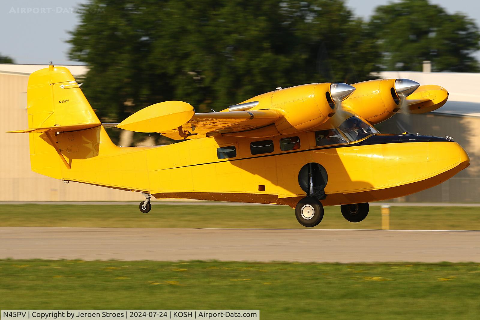 N45PV, 1944 Grumman G-44 Widgeon C/N 1380, kosh