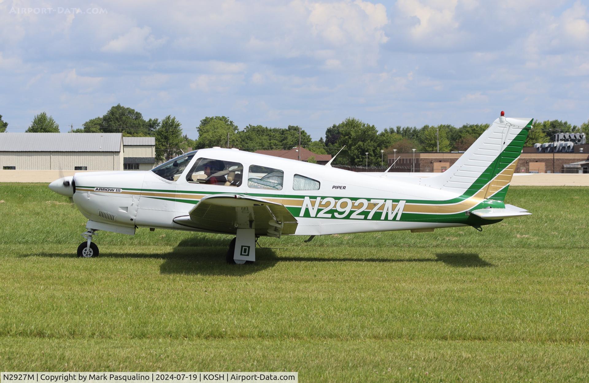 N2927M, 1977 Piper PA-28R-201 Cherokee Arrow III C/N 28R-7837106, Piper PA-28R-201