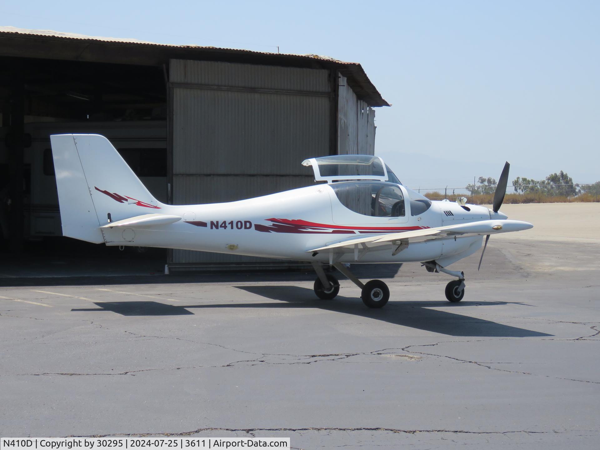 N410D, 2011 Europa XS Tri-Gear C/N 147, Parked