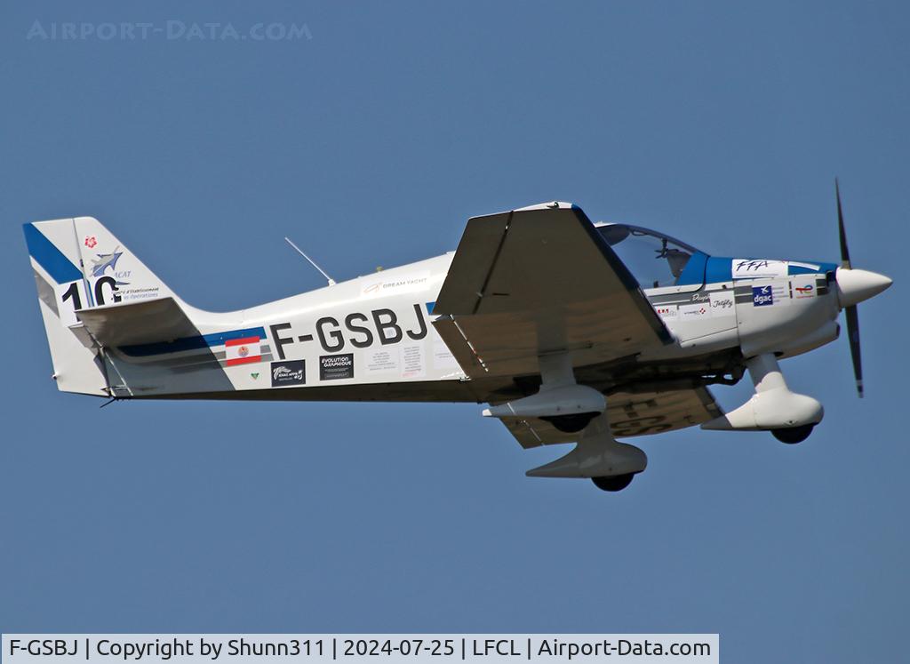 F-GSBJ, Robin DR-400-140B Major C/N 2350, Participant of the French Young Pilot Tour 2024