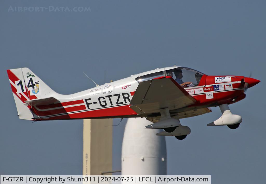 F-GTZR, Robin DR-400-140B Major C/N 2463, Participant of the French Young Pilot Tour 2024