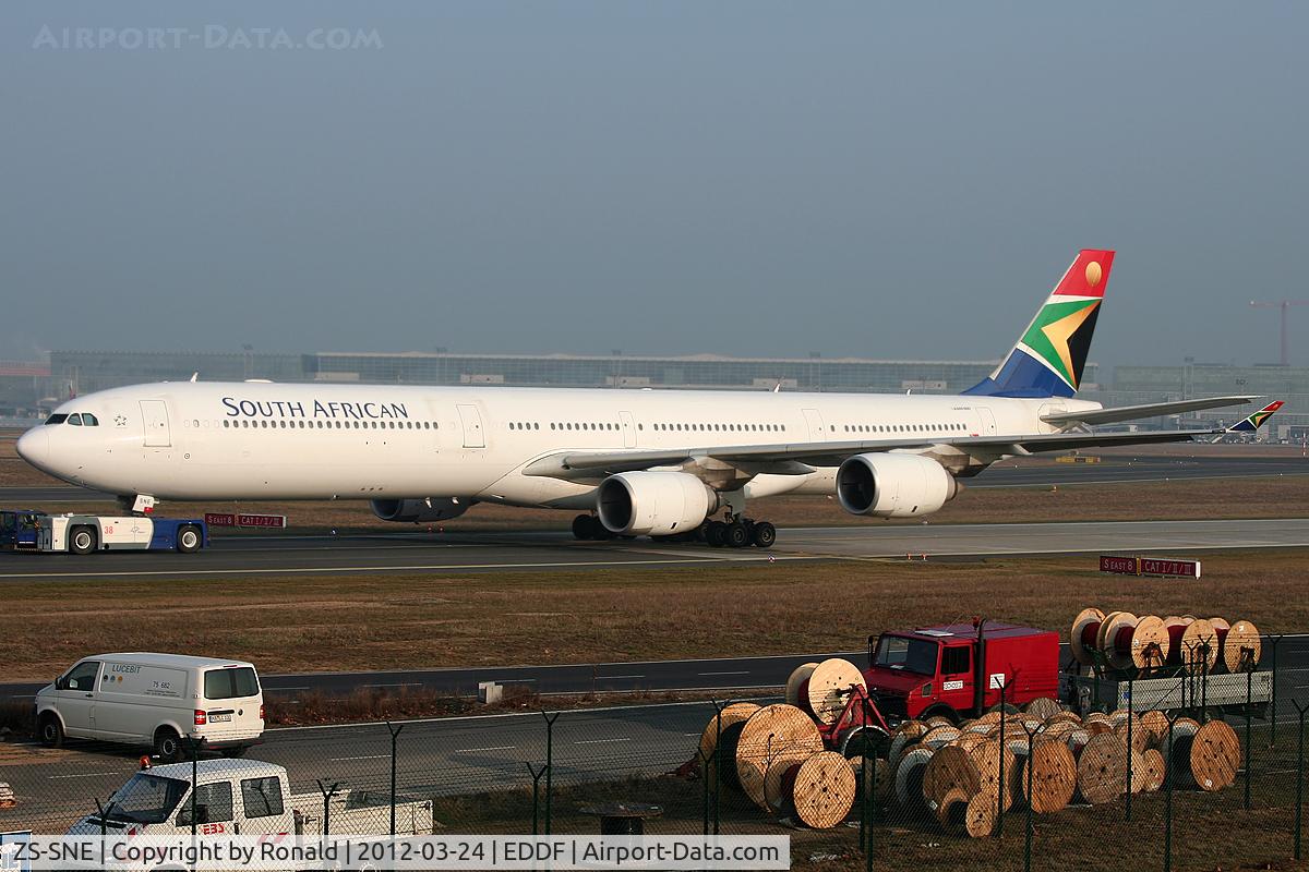 ZS-SNE, 2003 Airbus A340-642 C/N 534, at fra