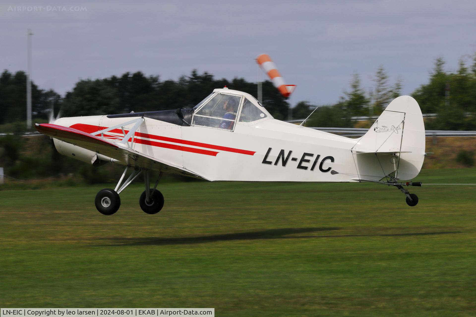LN-EIC, 1964 Piper PA-25-235 Pawnee B C/N 25-2591, Arnborg Denmark 1.8.2024.To be OY-