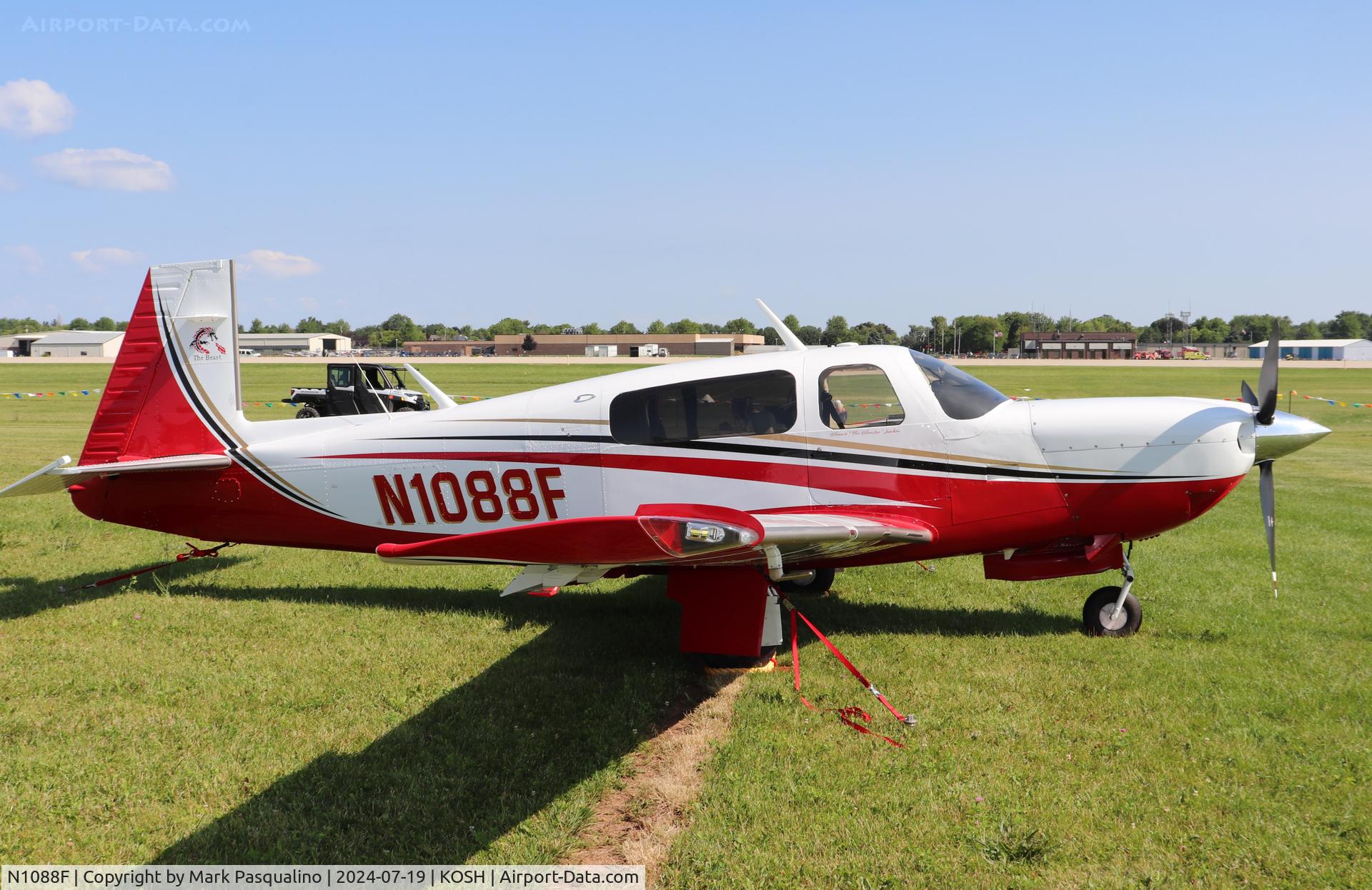 N1088F, 1989 Mooney M20M Bravo C/N 27-0019, Mooney M20M