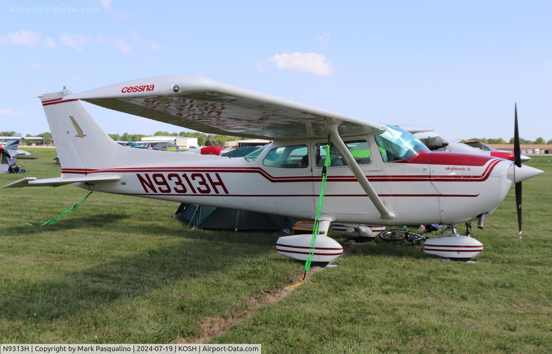 N9313H, 1975 Cessna 172M C/N 17266081, Cessna 172N