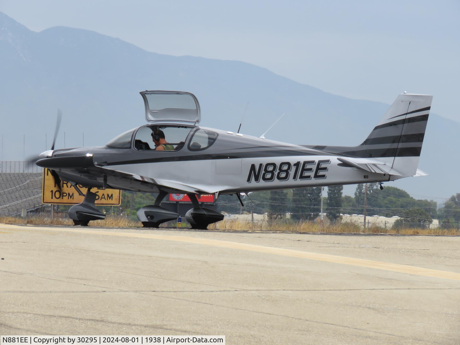 N881EE, 2023 The Aircraft Factory Sling TSI C/N 437SK, Getting ready to go