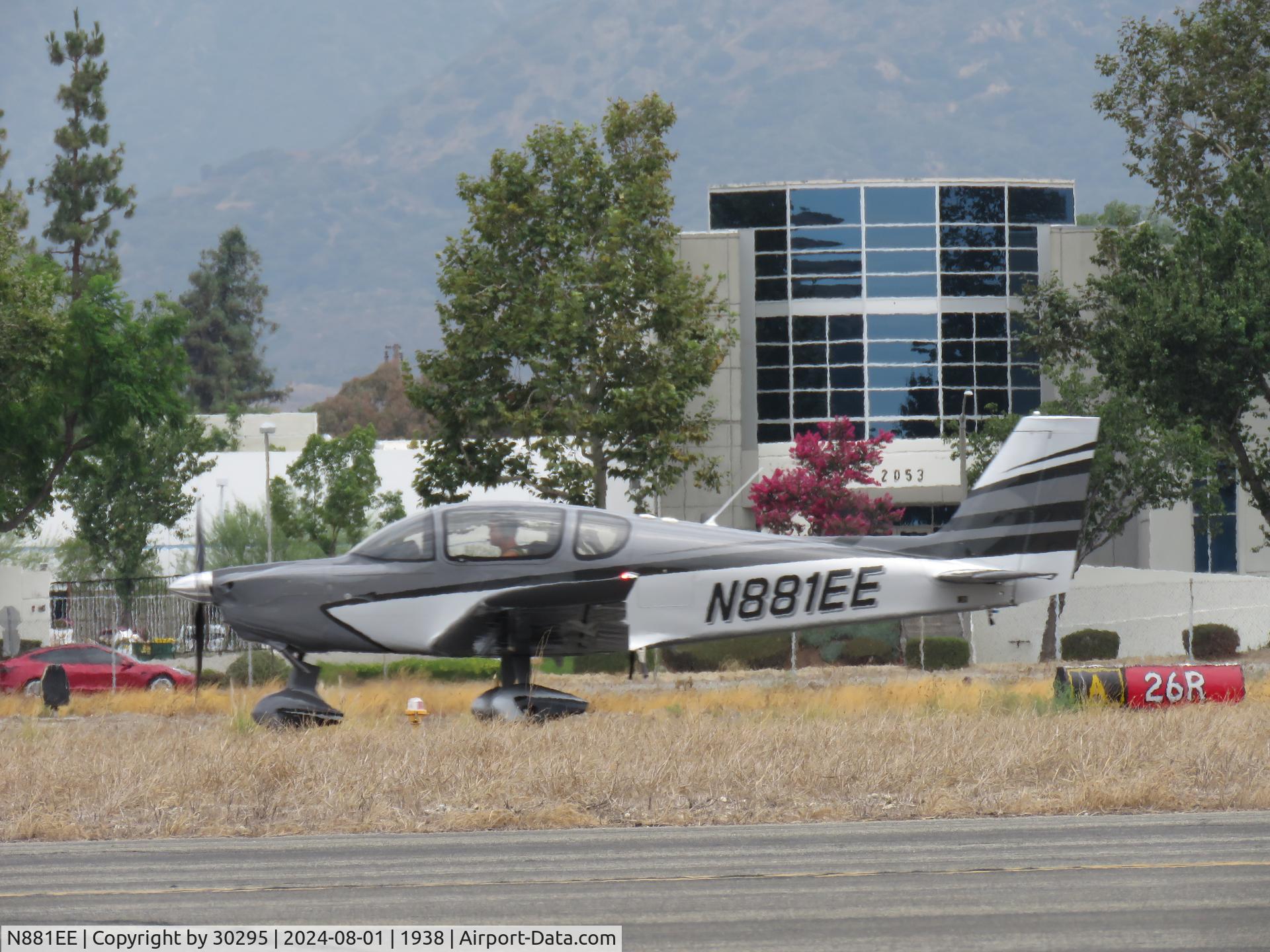 N881EE, 2023 The Aircraft Factory Sling TSI C/N 437SK, Taking off