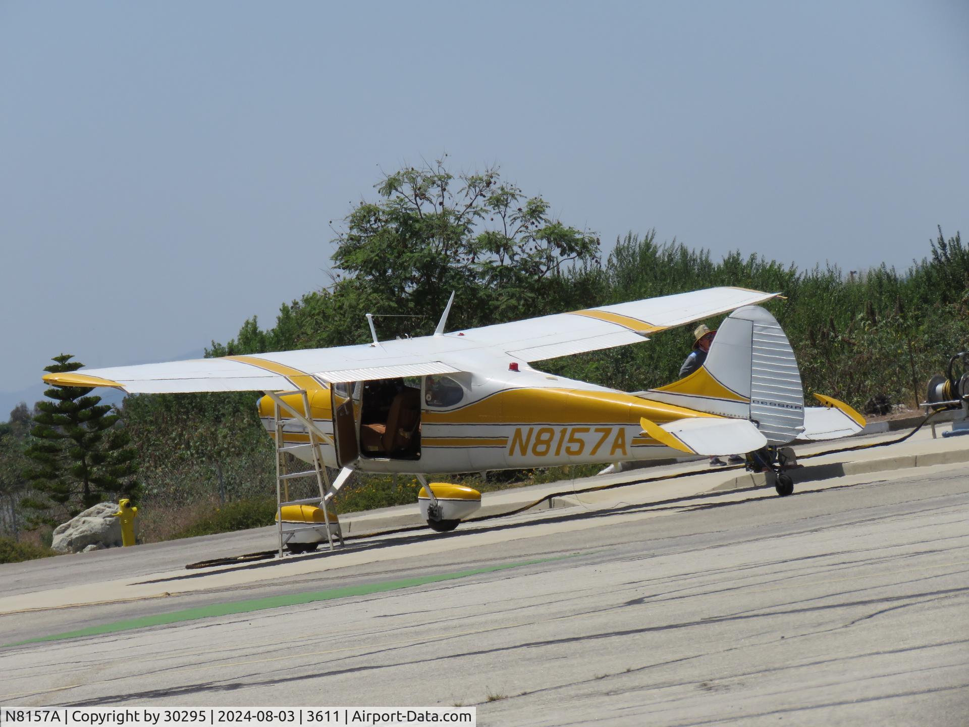N8157A, 1952 Cessna 170B C/N 25009, Fuelling