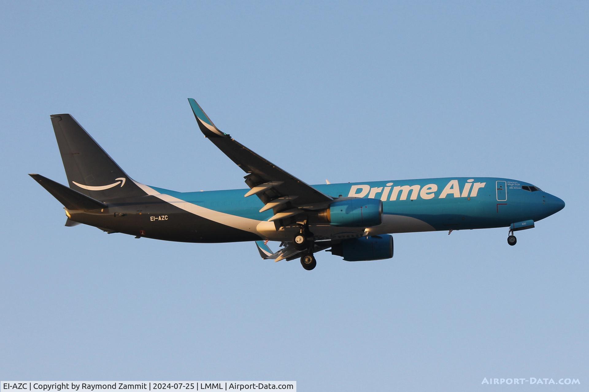 EI-AZC, 2001 Boeing 86JSF C/N 30877, B737-800 EI-AZC  ASL Amazon Prime Air