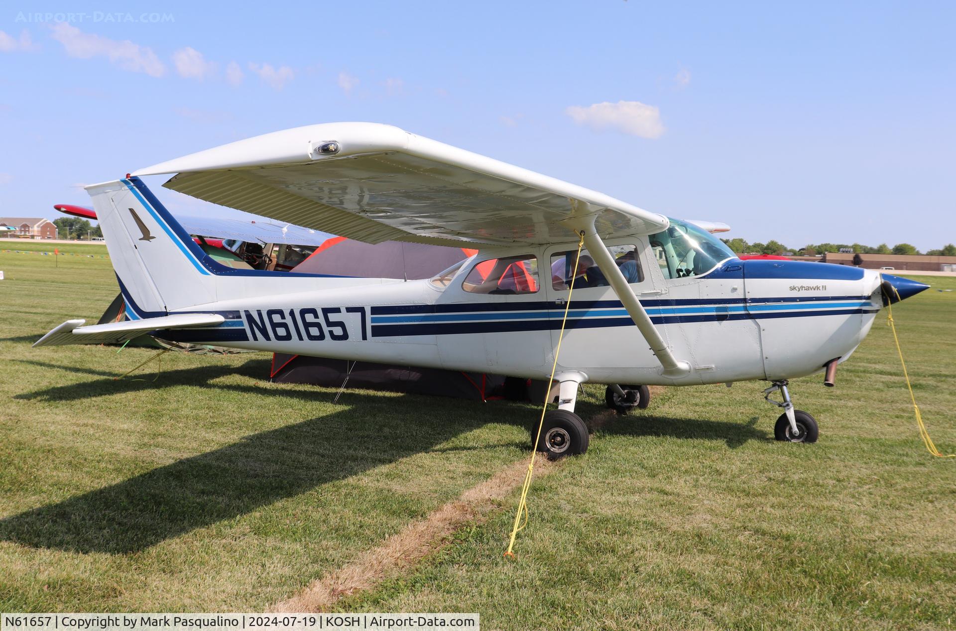 N61657, 1975 Cessna 172M C/N 17264706, Cessna 172M