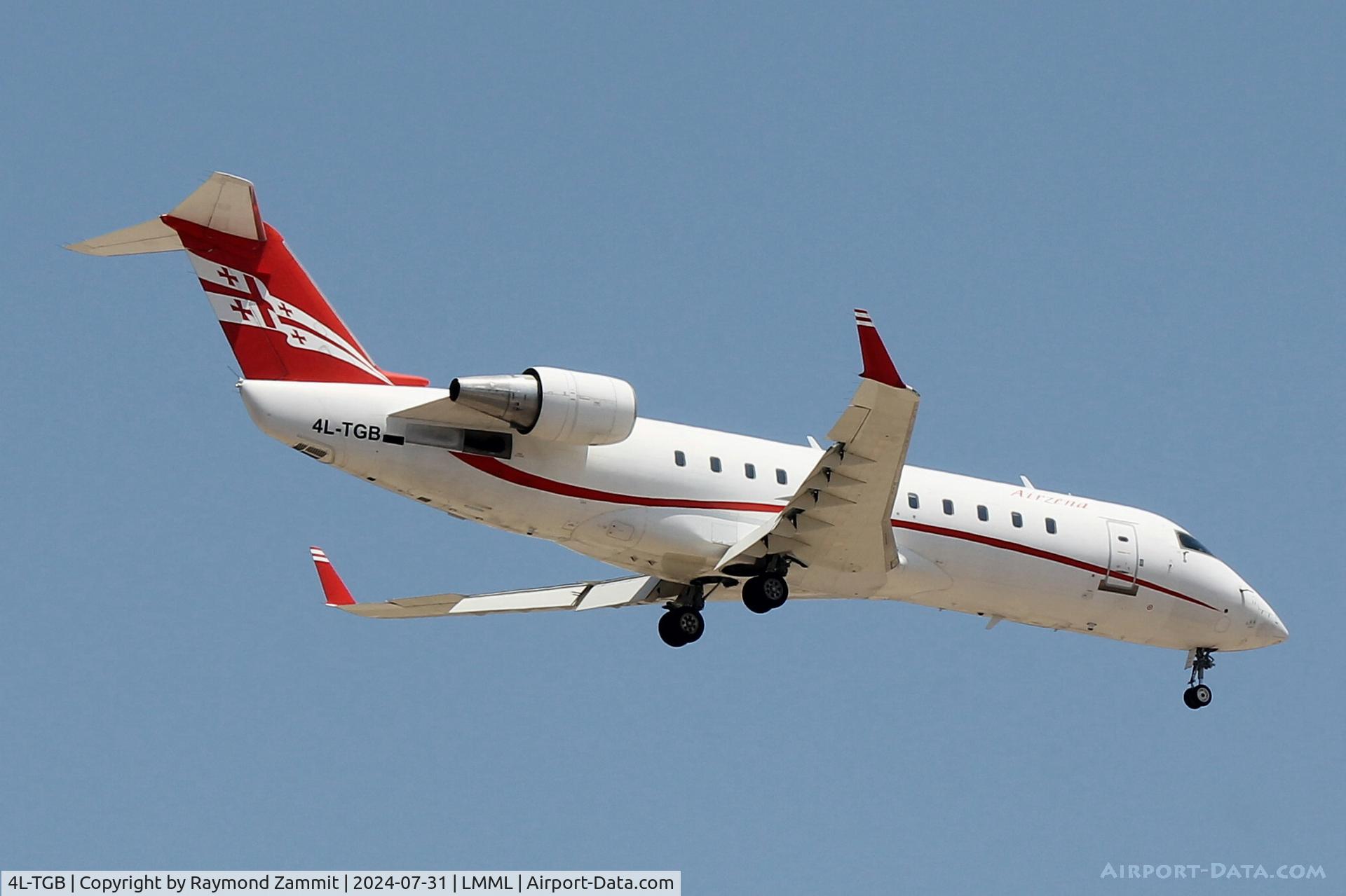 4L-TGB, 2000 Canadair CRJ-200LR (CL-600-2B19) C/N 7442, Canadair CRJ-200LR 4L-TGB AirZena Georgia