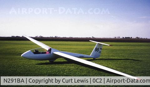 N291BA, 1995 Let L 33 SOLO C/N 950319, At Home...