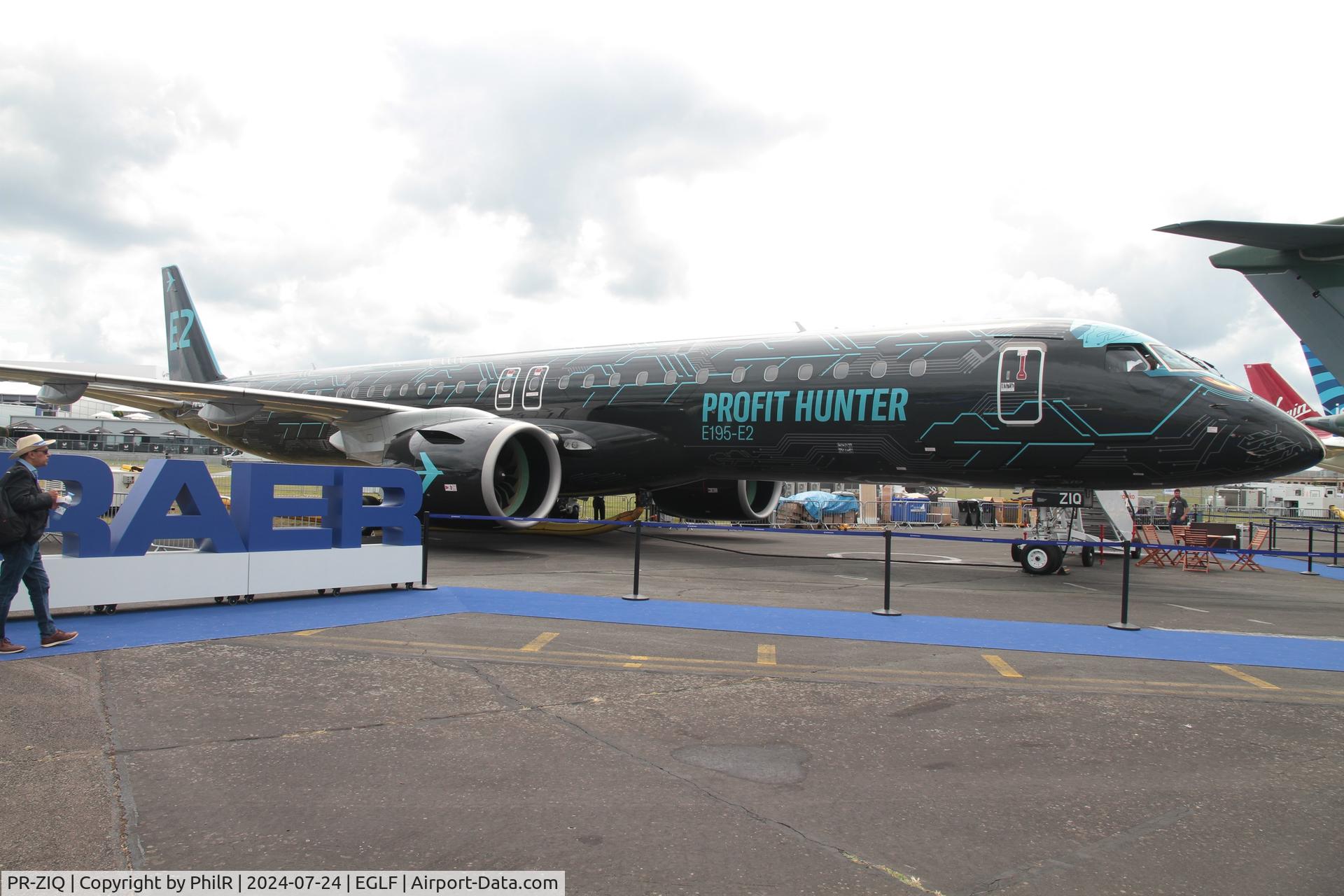 PR-ZIQ, 2017 Embraer ERJ 190-400 STD C/N 19020041, PR-ZIQ 2017 Embraer E195-E2 FIA Farnborough 24.07.24