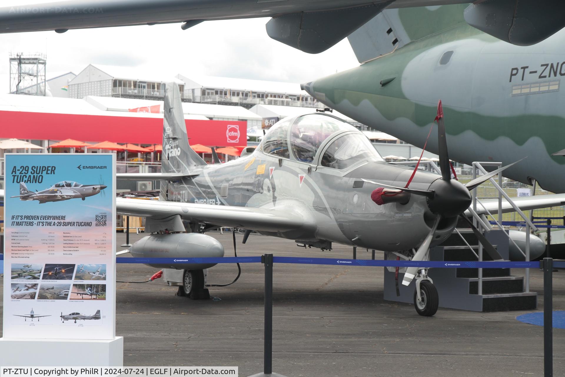 PT-ZTU, Embraer Emb-314 Super Tucano C/N 31400232, PT-ZTU Embraer EMB-314E Super Tucano FIA Farnborough 24.07.24 (2)