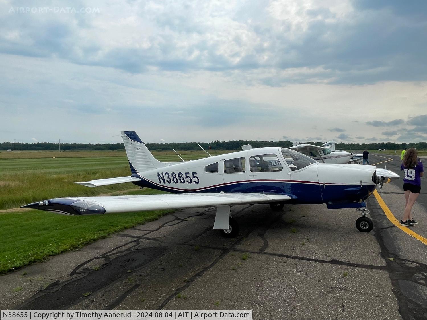 N38655, 1977 Piper PA-28R-201 Cherokee Arrow III C/N 28R-7737105, 1977 Piper PA-28R-201, c/n: 28R-7737105, Aitkin Wild Rice Pancake Breakfast and Fly-In