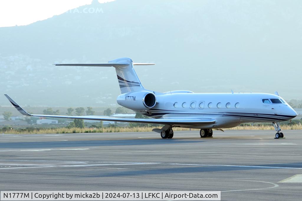 N1777M, 2014 Gulfstream Aerospace G650 (G-VI) C/N 6094, Parked
