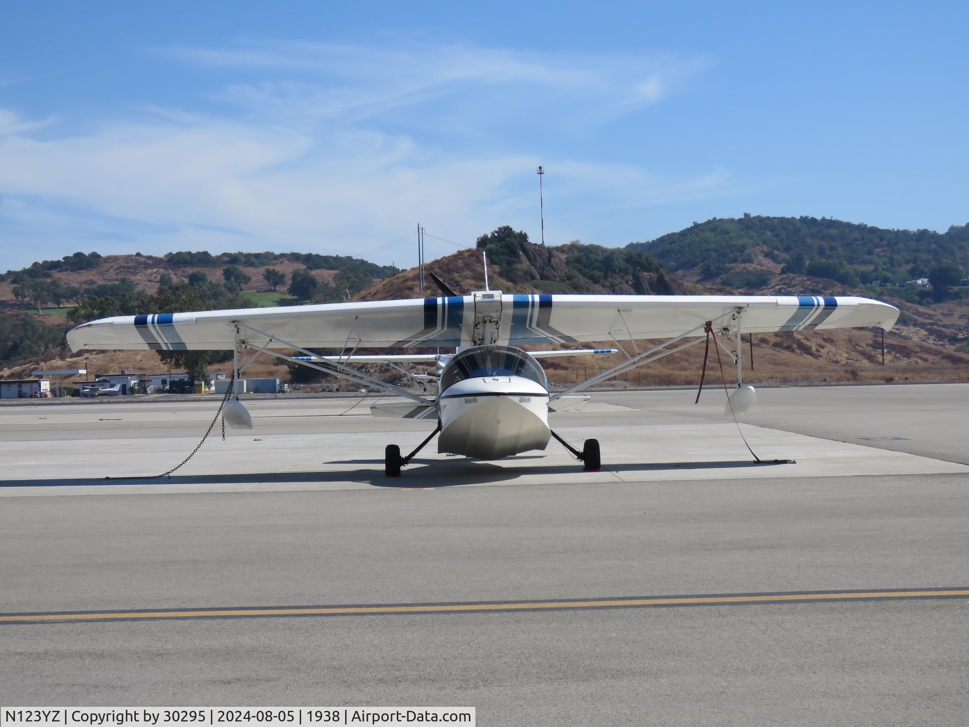 N123YZ, 2013 Progressive Aerodyne Sea Rey C/N 1DK232, Parked