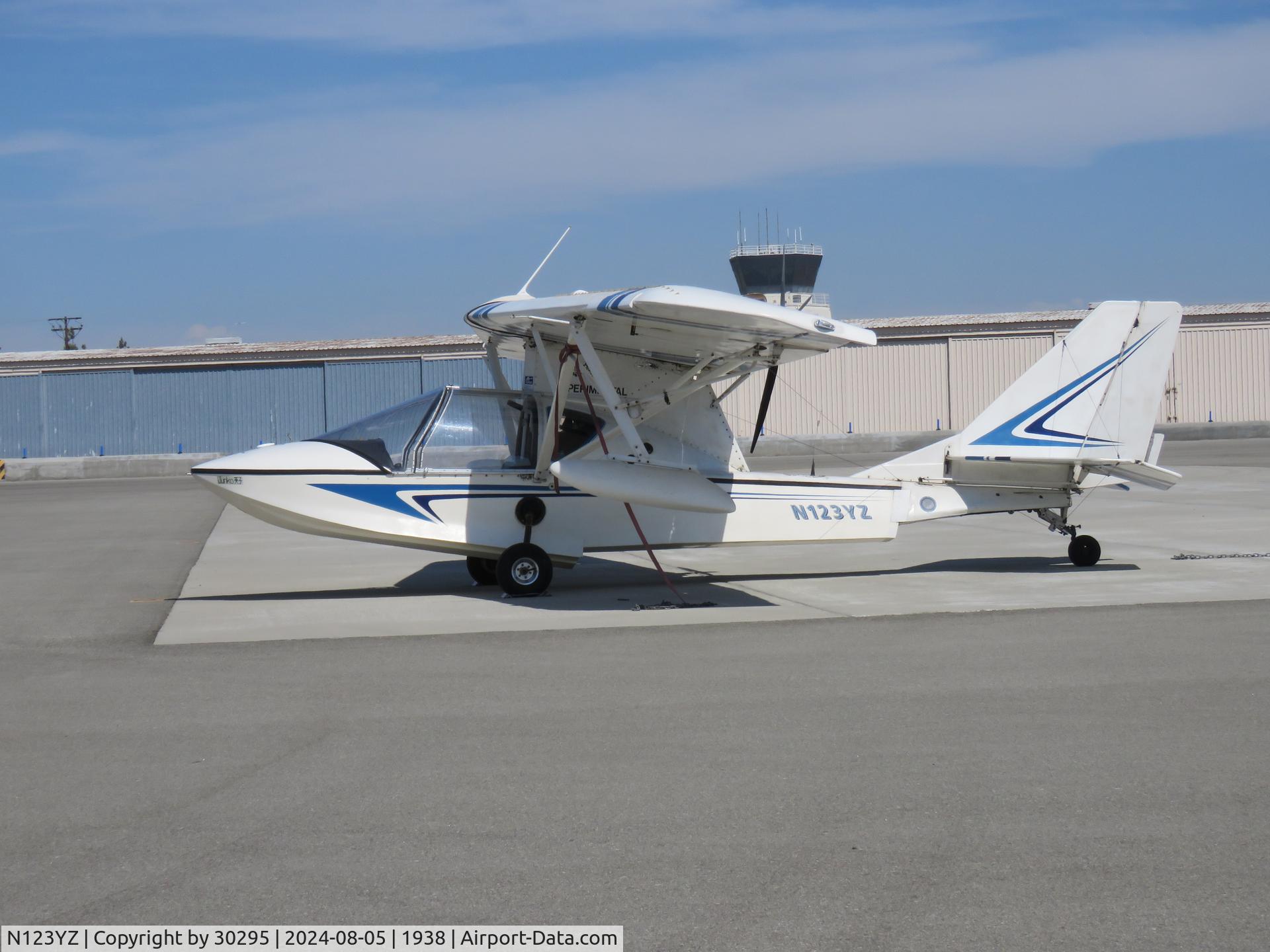 N123YZ, 2013 Progressive Aerodyne Sea Rey C/N 1DK232, Parked