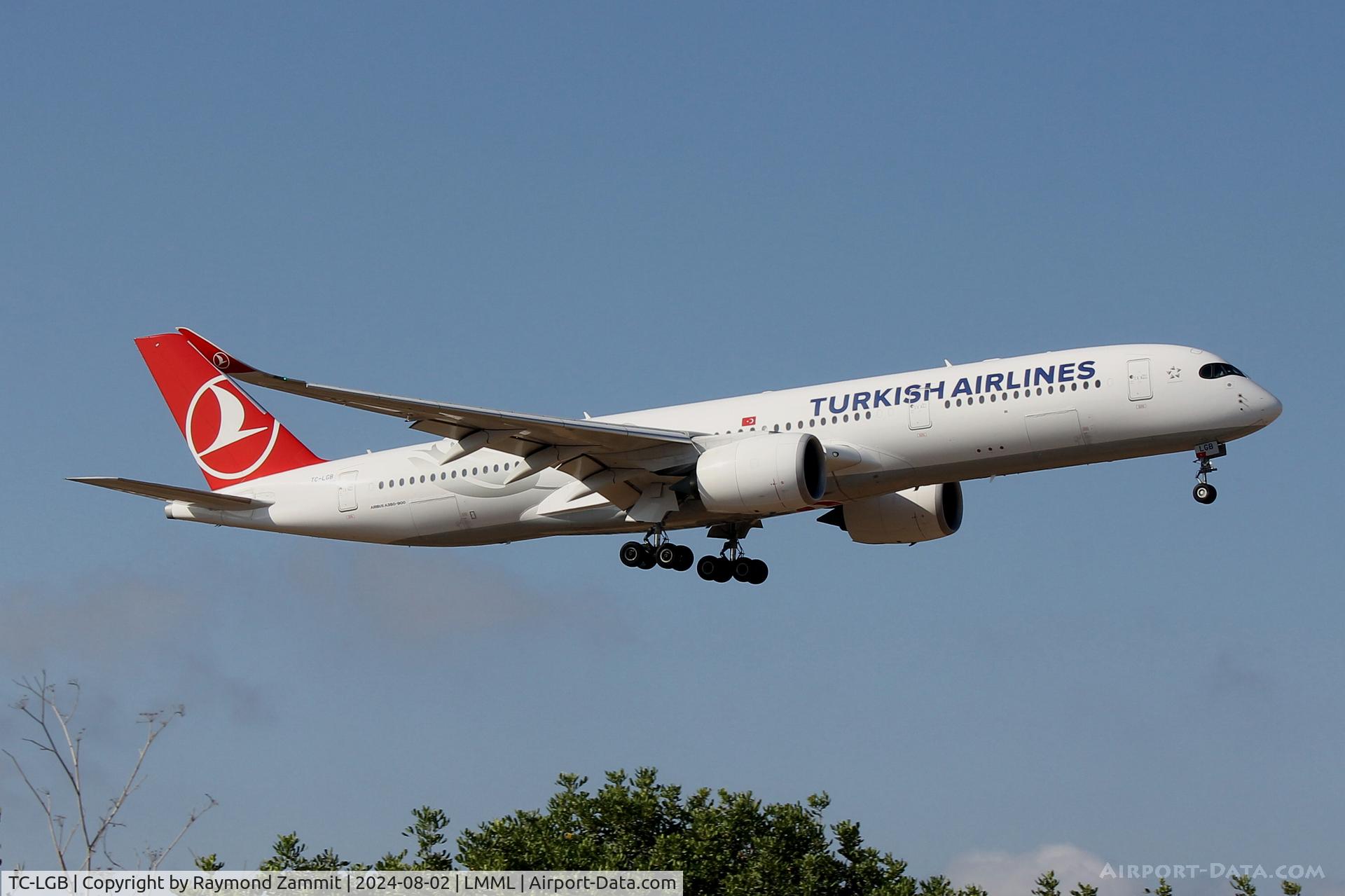 TC-LGB, Airbus 350-941 C/N 421, A350 TC-LGB Turkish Airlines