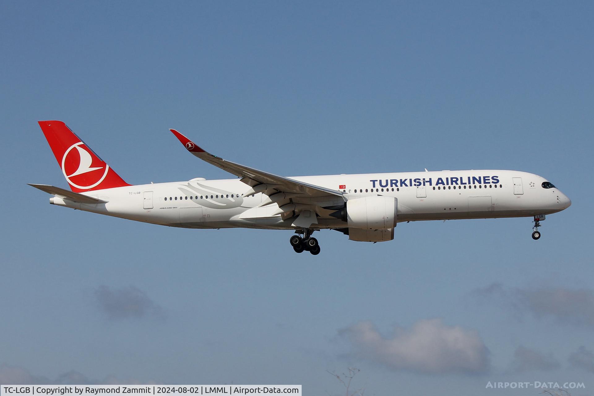 TC-LGB, Airbus 350-941 C/N 421, A350 TC-LGB Turkish Airlines