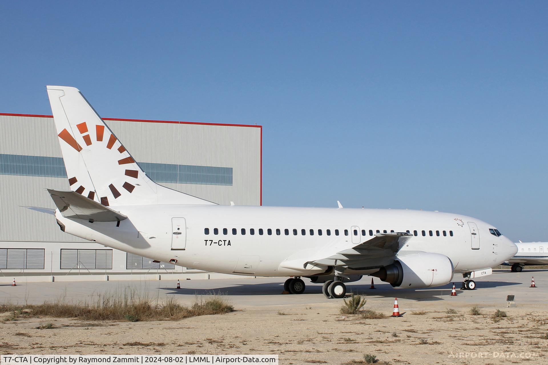 T7-CTA, Boeing 737-500 C/N 28996, B737-500 T7-CTA