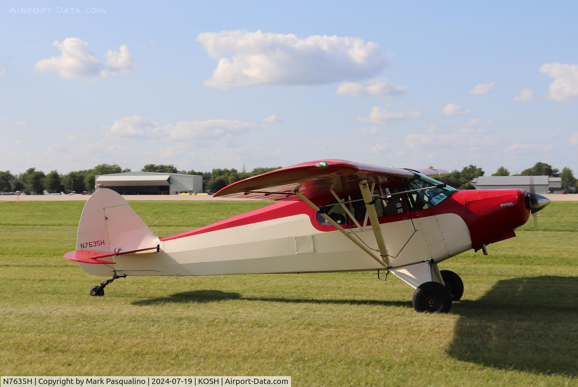 N7635H, 1946 Piper PA-12 Super Cruiser C/N 12-510, Pper PA-12