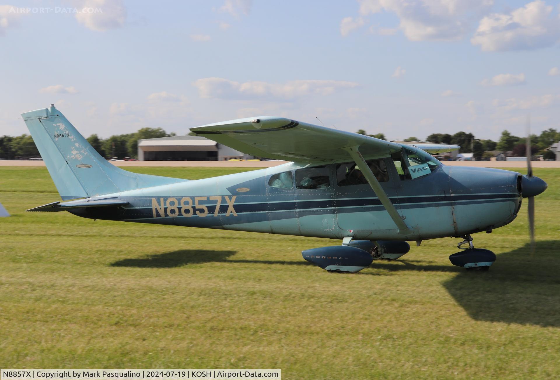 N8857X, 1961 Cessna 182D Skylane C/N 18253257, Cessna 182D