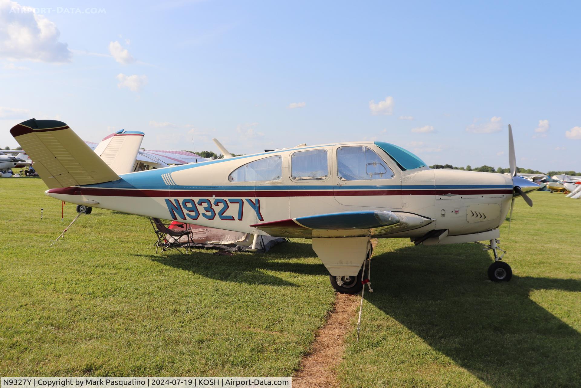 N9327Y, 1960 Beech N35 Bonanza C/N D-6581, Beech N35