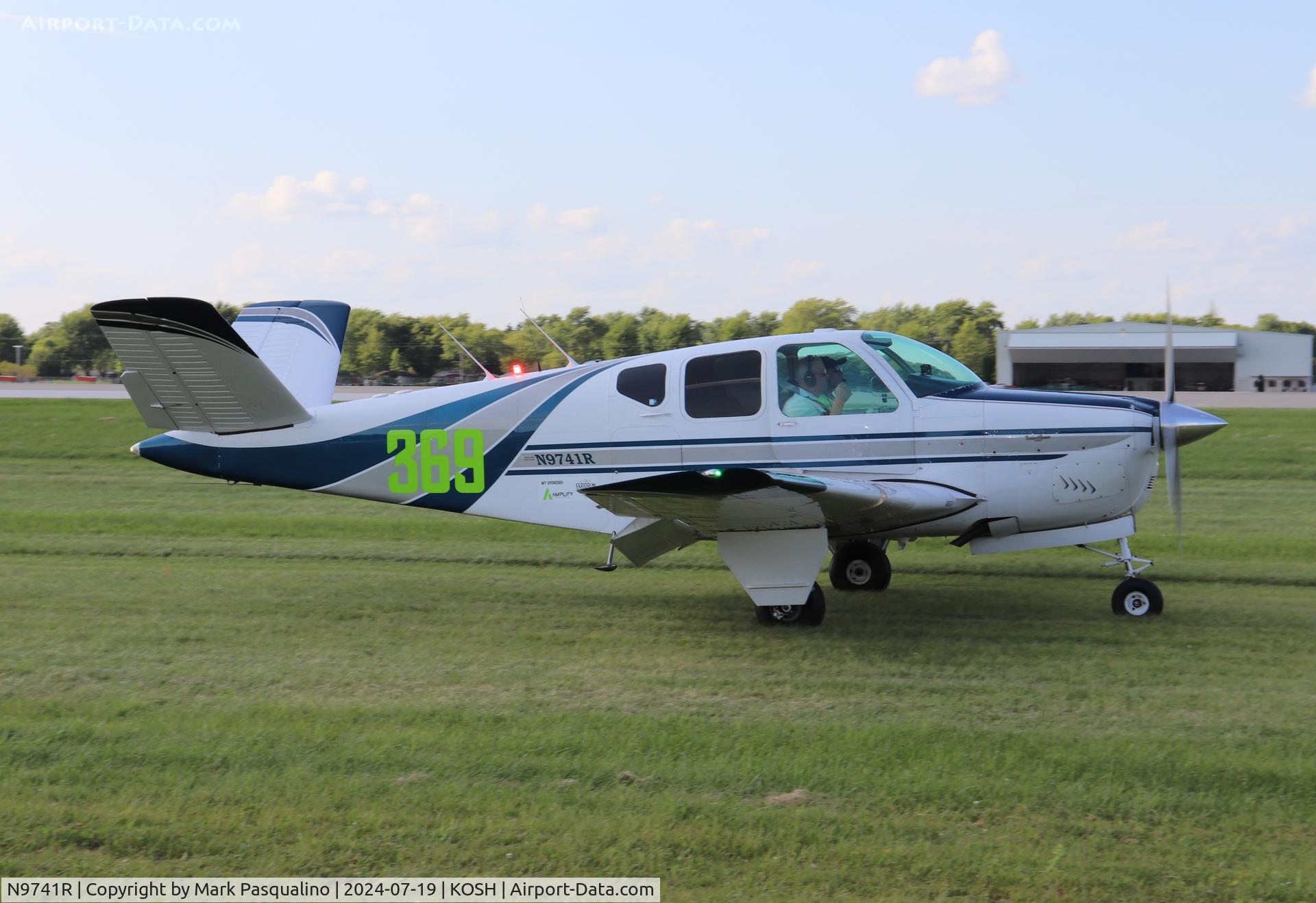 N9741R, 1959 Beech M35 Bonanza C/N D-6220, Beech M35