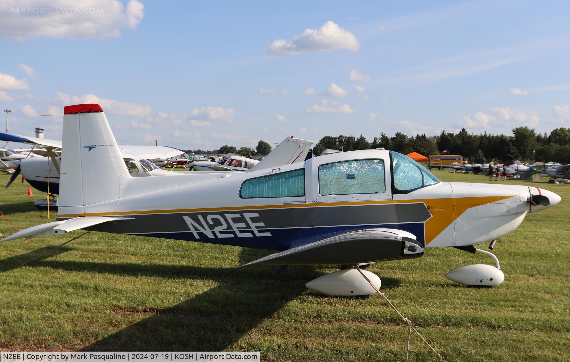 N2EE, 1975 Grumman American AA-5B Tiger C/N AA5B-0064, Grumman American AA-5B