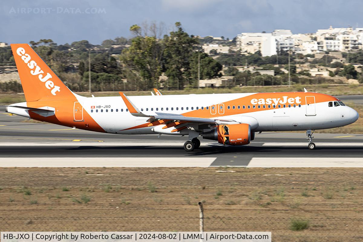 HB-JXO, 2018 Airbus A320-214 C/N 8390, Runway 31
