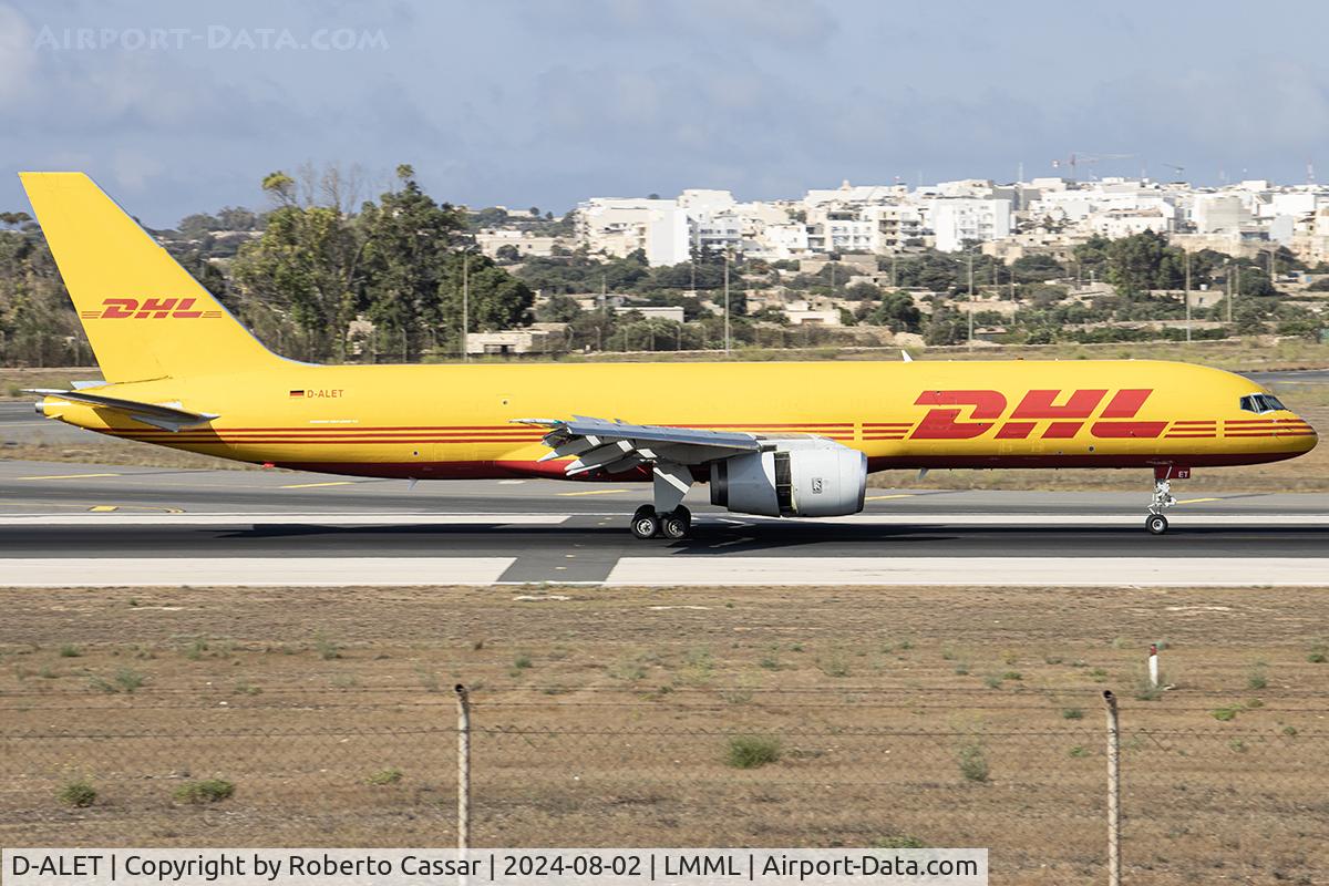 D-ALET, 1999 Boeing 757-28A(PCF) C/N 28174, Runway 31
