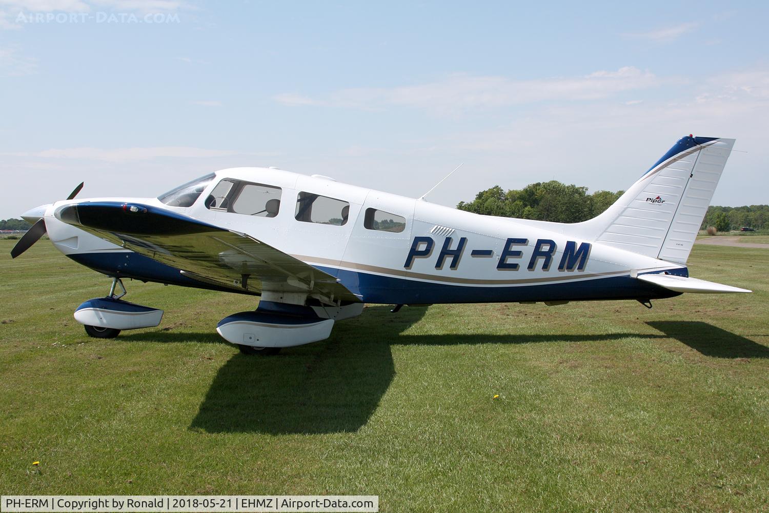 PH-ERM, 2007 Piper PA-28-181 C/N 2843659, at ehmz