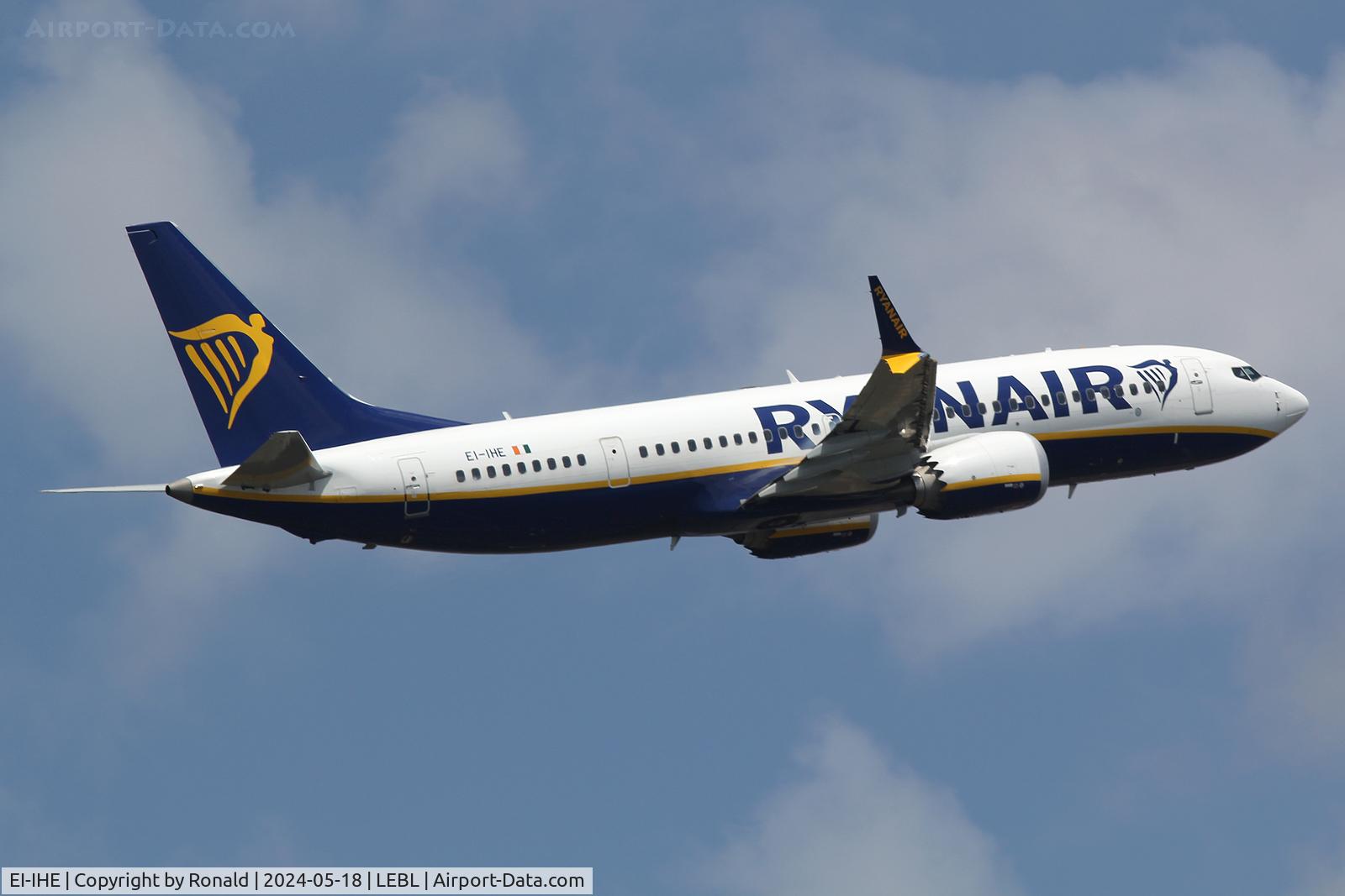 EI-IHE, 2023 Boeing 737-8200 MAX C/N 67084, at bcn