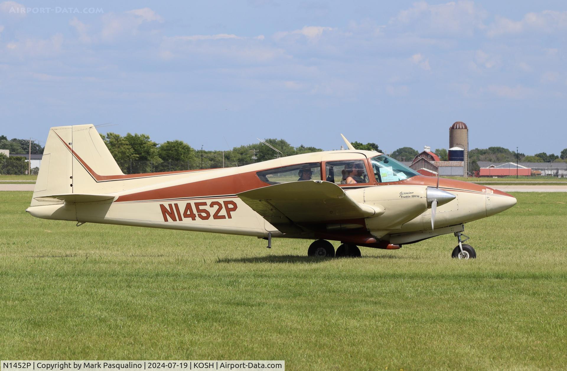N1452P, 1956 Piper PA-23 C/N 23-515, Piper PA-23