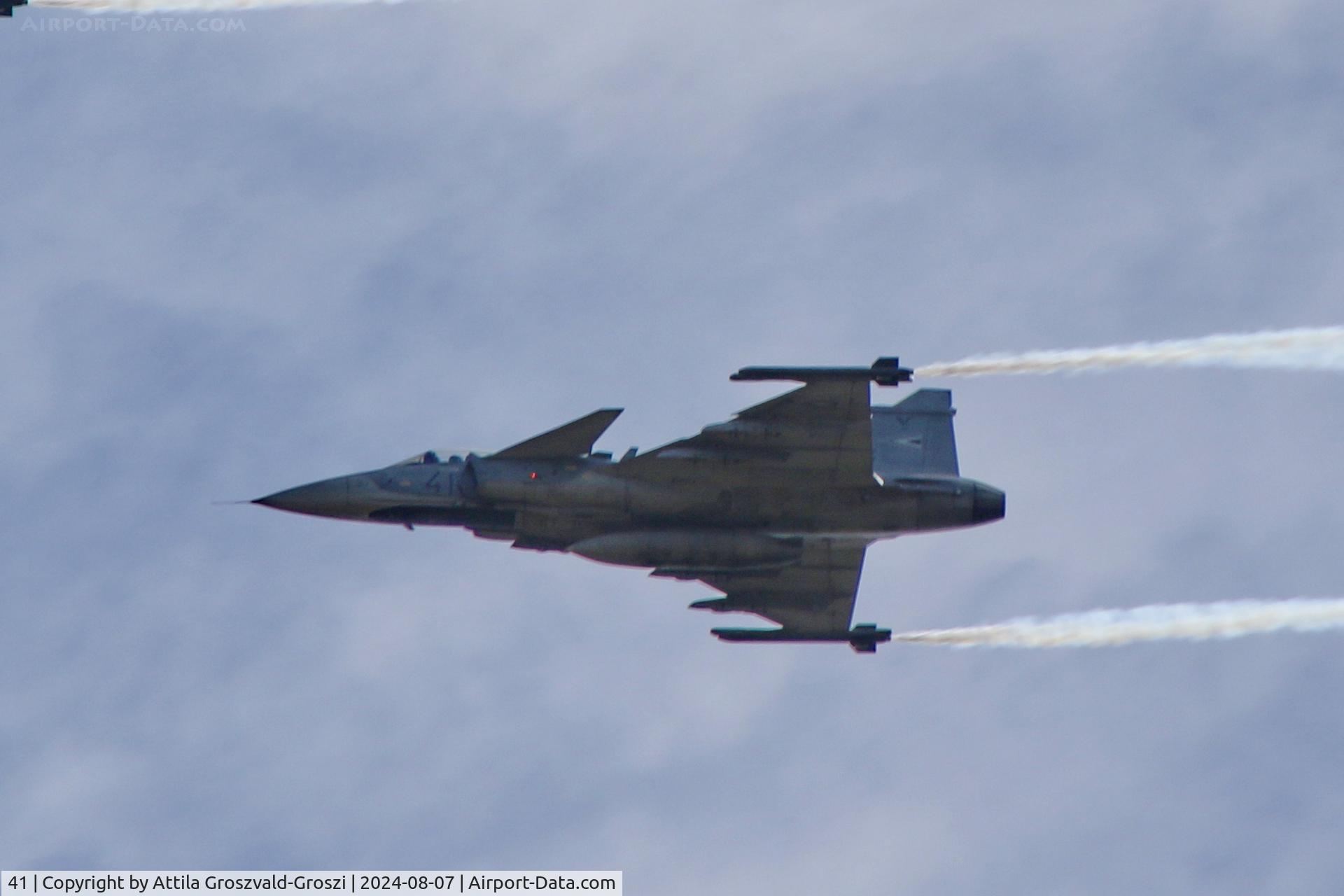 41, Saab JAS-39C Gripen C/N 39312, On the occasion of a respectful flight, Veszprém-Jutaspuszta, over the airport of the former Puma Flying Hunter Regiment